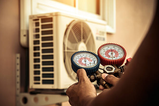 Professional Hvac Maintenance technician working in Nixon, TX